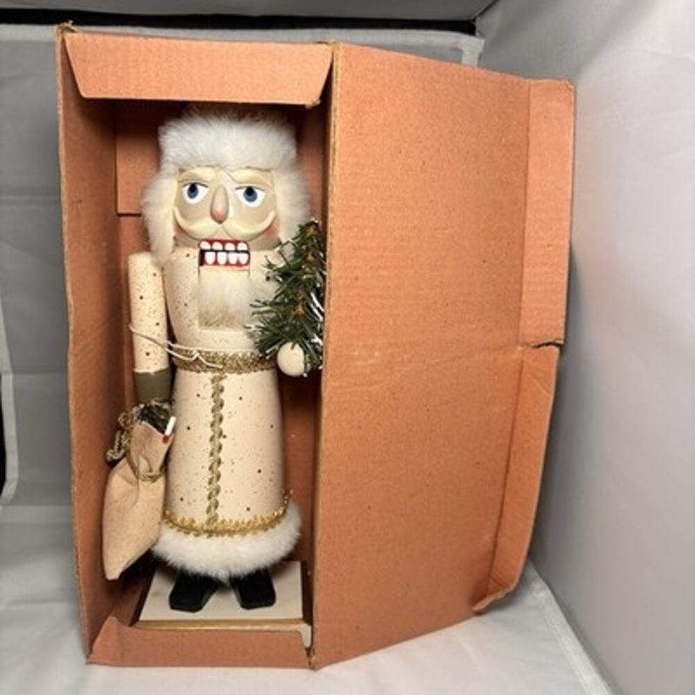 Bombay Company Christmas Nutcracker Santa Tree Sack Wood Figure Vintage Decor